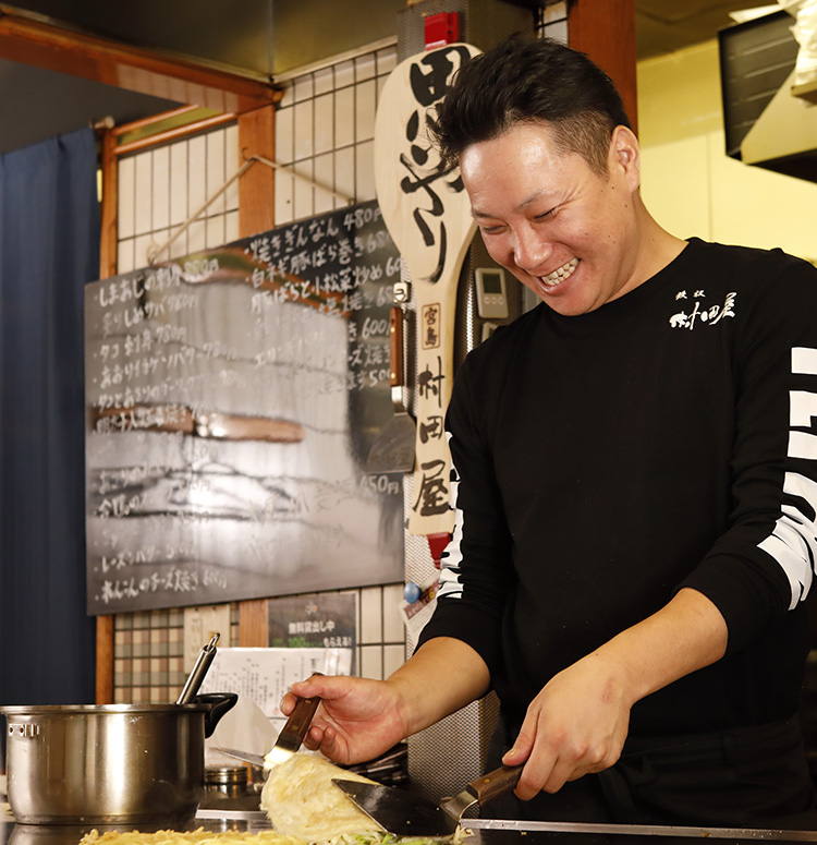 広島 流川の鉄板居酒屋 鉄板 村田屋 お好み焼きやステーキも 公式